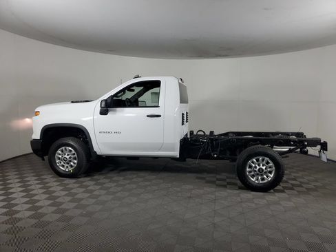 New 2026 Chevrolet Silverado 2500 W/T w/ WT Convenience Package RWD image 7
