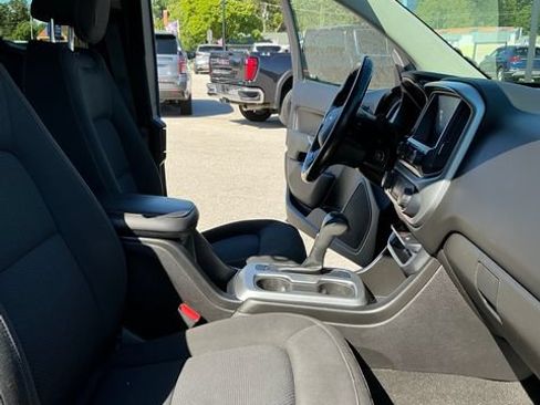 Certified 2017 Chevrolet Colorado LT RWD image 11