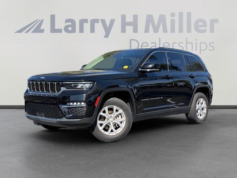 Used 2023 Jeep Grand Cherokee Limited RWD image 1
