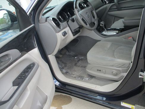 Used 2017 Buick Enclave Convenience FWD image 9