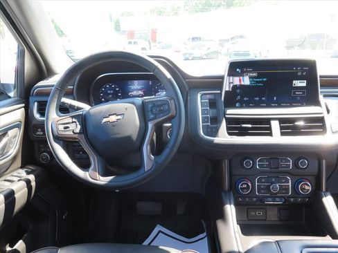 Used 2024 Chevrolet Tahoe High Country AWD/4WD image 22