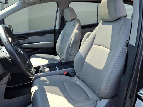 Used 2022 Honda Odyssey EX-L image 16