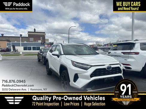 Used 2024 Toyota RAV4 SE w/ Convenience Package image 1