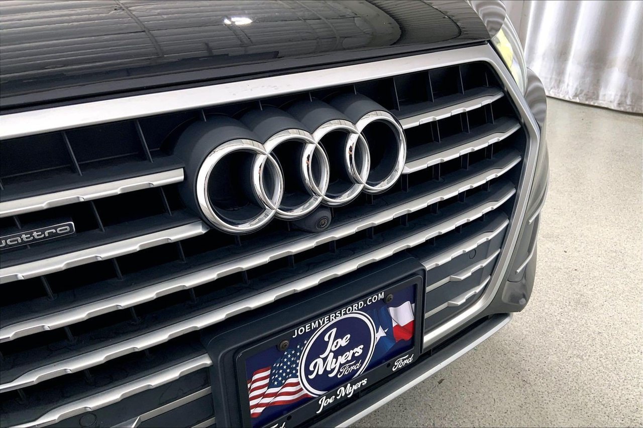 Used 2017 Audi Q7 3.0T Premium Plus AWD/4WD image 30
