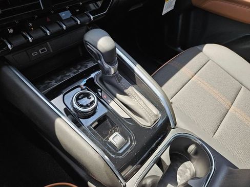New 2026 GMC Canyon AT4 AWD/4WD image 31