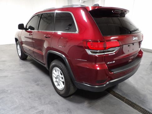 Used 2020 Jeep Grand Cherokee Laredo AWD/4WD image 7