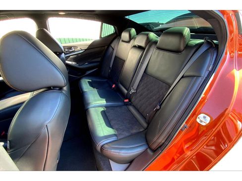 Used 2021 Nissan Maxima SR w/ Sport Mat Group image 25