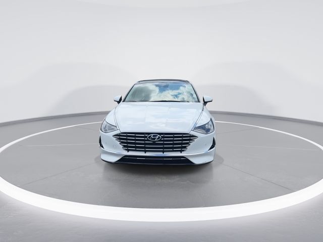 Used 2023 Hyundai Sonata Limited w/ Cargo Package FWD image 3