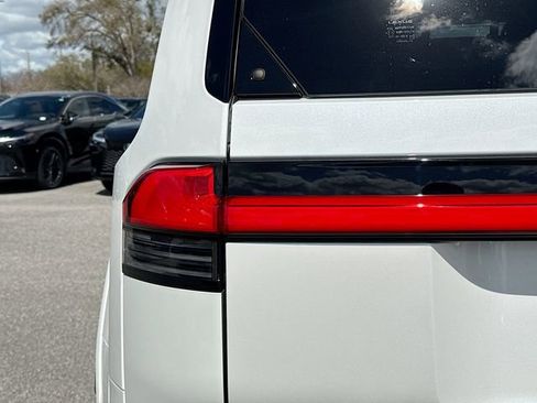 New 2026 Lexus GX 550 image 10
