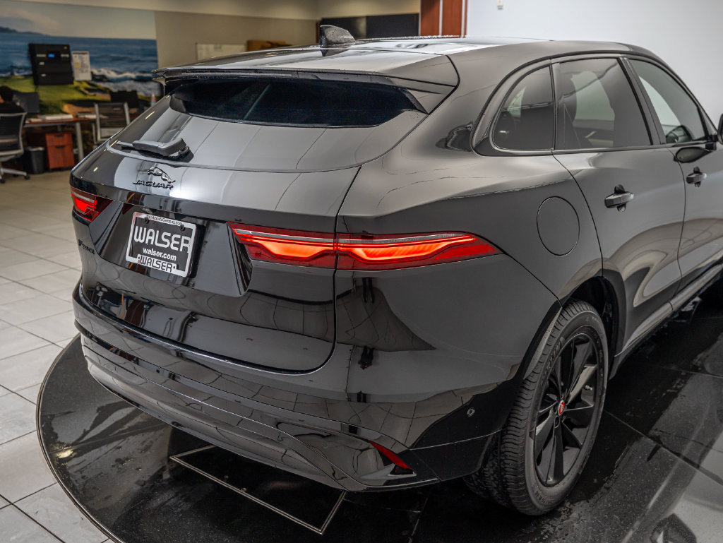 Used 2021 Jaguar F-PACE S AWD/4WD image 15