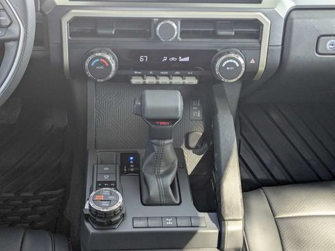 Used 2025 Toyota Tacoma TRD Off-Road AWD/4WD image 23