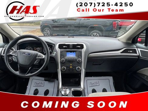 Used 2020 Ford Fusion S FWD image 14