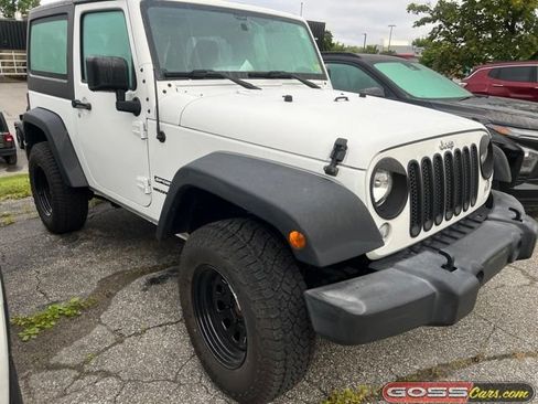 Used 2017 Jeep Wrangler Sport w/ Connectivity Group AWD/4WD image 2