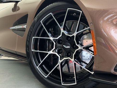 New 2026 Aston Martin Vanquish Convertible image 52