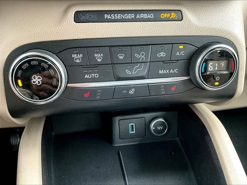 Used 2020 Ford Escape SEL FWD image 39