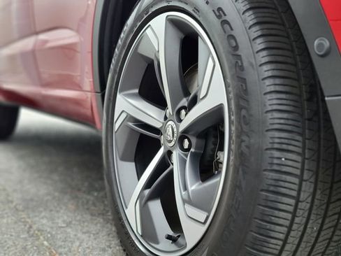 Used 2024 Jaguar E-PACE R-Dynamic SE AWD/4WD image 48