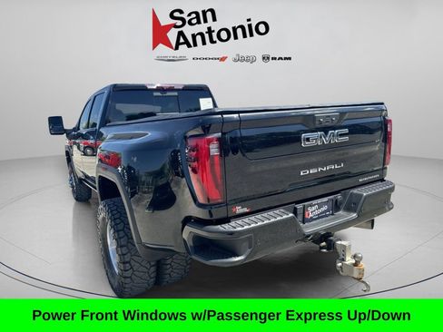 Used 2024 GMC Sierra 3500 Denali Ultimate AWD/4WD image 11