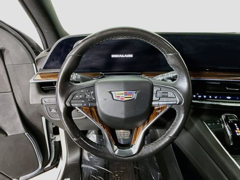 Used 2023 Cadillac Escalade ESV Premium Luxury AWD/4WD image 13