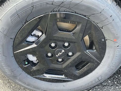 New 2026 Kia Carnival LXS image 14