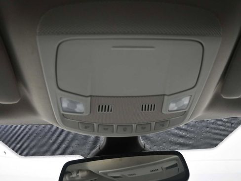 Used 2022 Ford Edge Titanium image 21