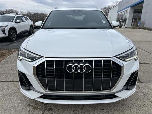 Used 2024 Audi Q3 2.0T Premium image 9