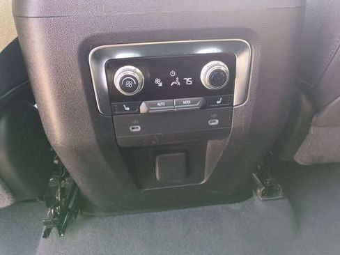Certified 2024 GMC Yukon XL AT4 w/ Technology Package AWD/4WD image 33