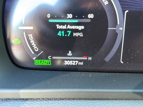 Used 2023 Toyota Crown XLE image 14