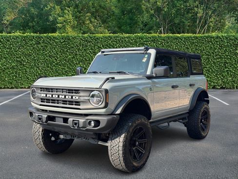 Used 2023 Ford Bronco Black Diamond AWD/4WD image 8