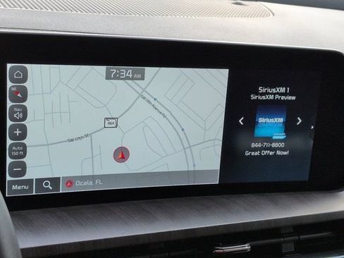 Used 2025 Kia Telluride SX w/ SX Captain's Chair Package FWD image 21