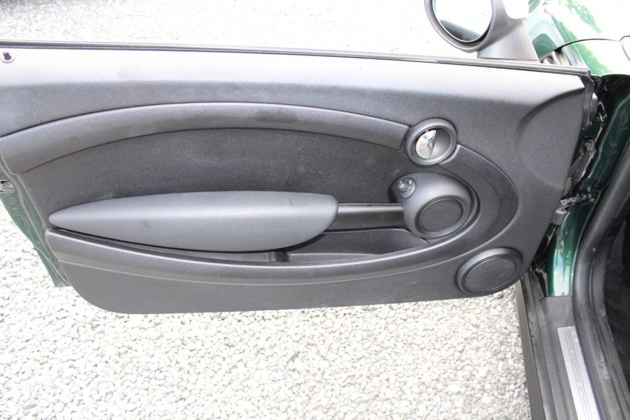 Used 2013 MINI Cooper Hardtop FWD image 16