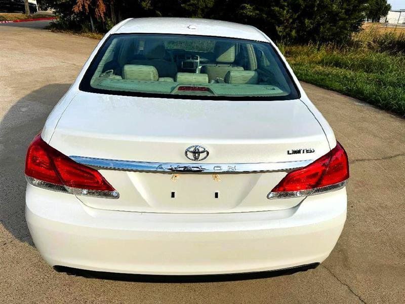 Used 2011 Toyota Avalon Limited FWD image 13