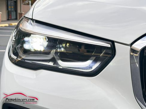 Used 2022 BMW X5 xDrive40i w/ Climate Comfort Package image 42