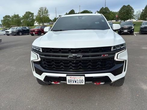 Used 2021 Chevrolet Tahoe Z71 w/ Z71 Signature Package AWD/4WD image 4