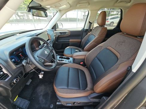 Used 2025 Ford Bronco Sport Outer Banks w/ Outer Banks Tech Package+ image 23