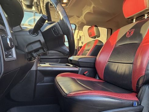 Used 2022 RAM 1500 Express w/ Wheel & Sound Group image 7