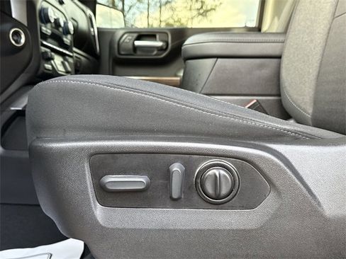 Used 2021 Chevrolet Silverado 1500 RST image 14