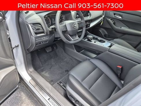 New 2026 Nissan Rogue Dark Armor FWD image 10