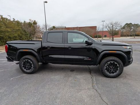 New 2026 GMC Canyon AT4 AWD/4WD image 2
