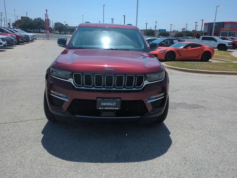 Used 2023 Jeep Grand Cherokee Limited RWD image 3