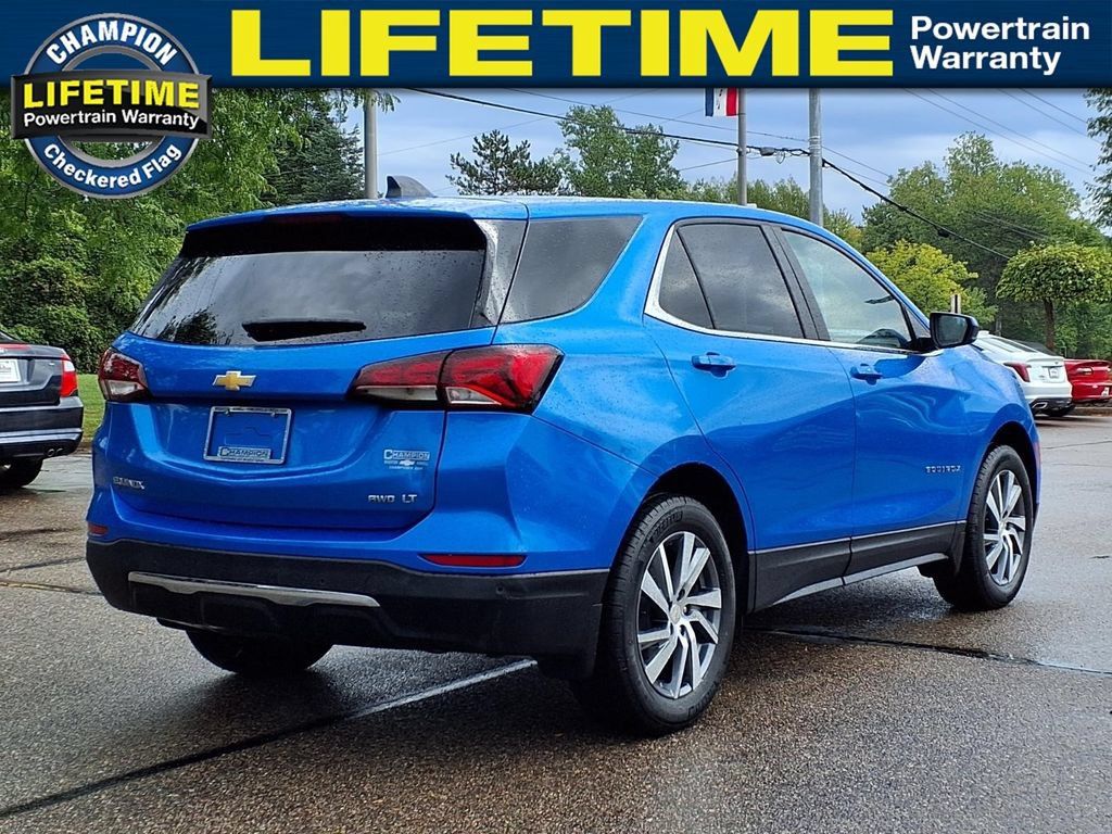 Used 2024 Chevrolet Equinox LT AWD/4WD image 5