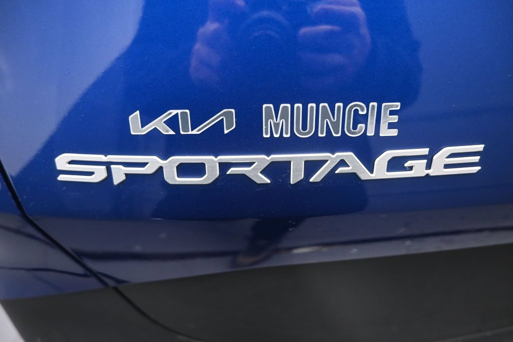 Certified 2023 Kia Sportage EX AWD/4WD image 10