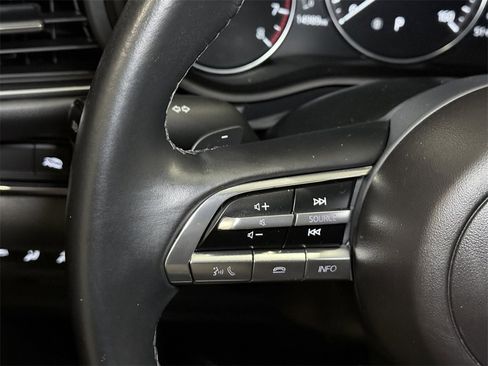 Used 2023 MAZDA CX-30 AWD 2.5 S w/ Premium Package image 32