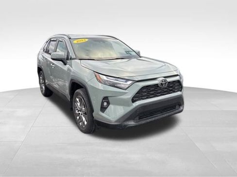 Certified 2023 Toyota RAV4 XLE Premium image 9