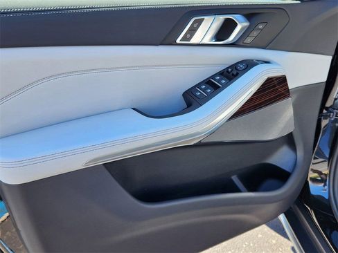 Used 2026 BMW X5 xDrive40i image 8