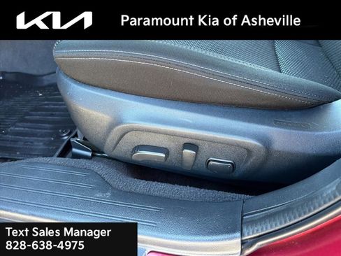 Used 2019 Subaru Outback 2.5i Premium image 16