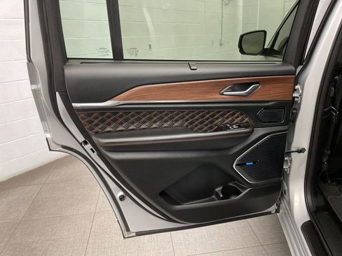 Certified 2021 Jeep Grand Cherokee L Summit w/ Advanced Protech Group IV image 29