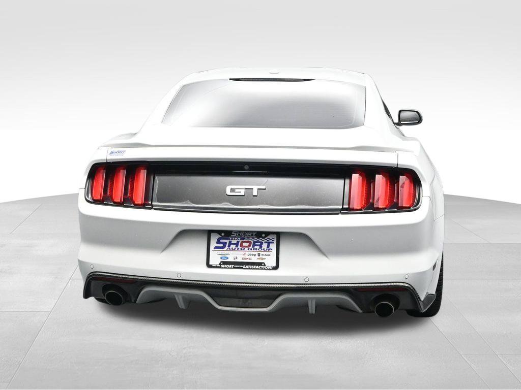 Used 2015 Ford Mustang GT Premium w/ Equipment Group 401A RWD image 4