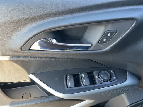 New 2026 Chevrolet Trax LS FWD image 36