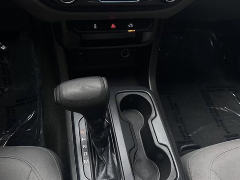 Used 2015 Chevrolet Colorado W/T image 23