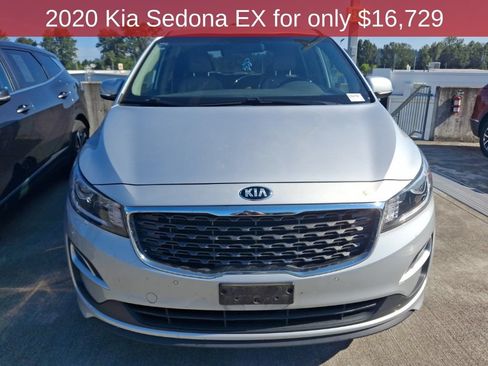 Used 2020 Kia Sedona EX FWD image 3